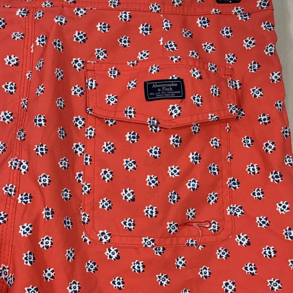Abercrombie & Fitch Mens 33 Swim Trunks Floral Red Preppy Coastal Board Shorts